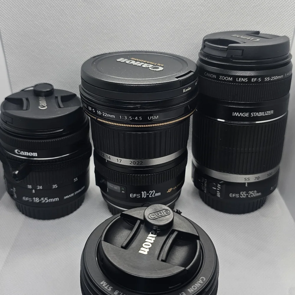 Canon EOS Rebel T6i 24MP Black DSLR Camera with Lenses. MINT CONDITION